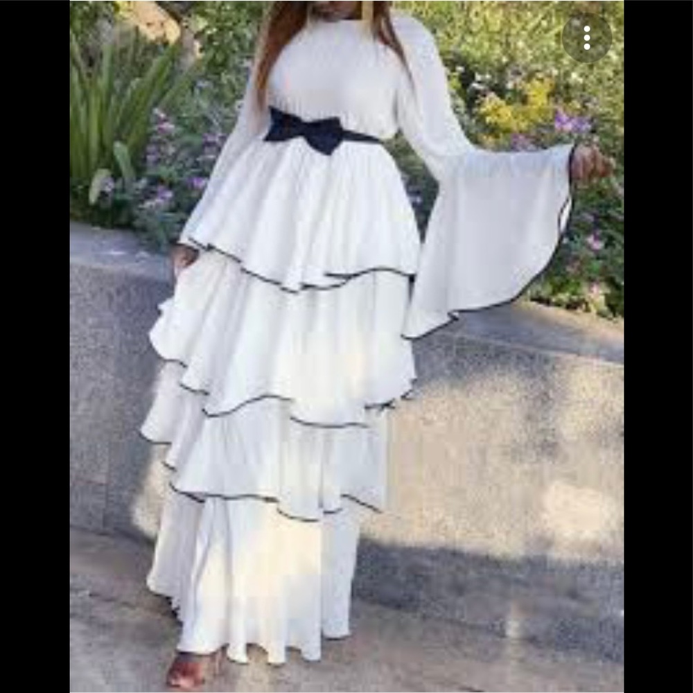 Shein 4x white maxi dress with black NWOT